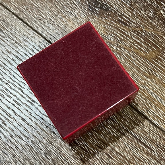 James Allen Red Jewelry Box - Picture 4 of 9